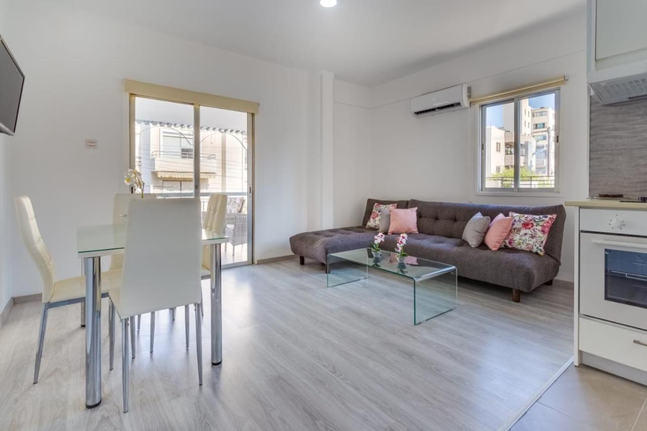Apartmán Downtown Larnaca Exteriér fotografie